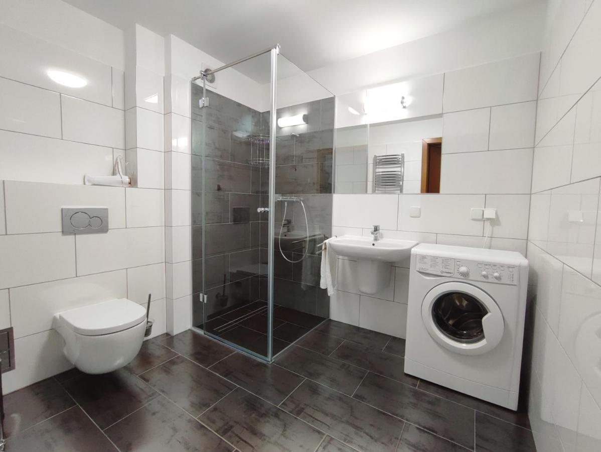 Apartament "Nad Niwka 7" Z Bezplatnym Zamykanym Parkingiem Bielsko-Biala Luaran gambar